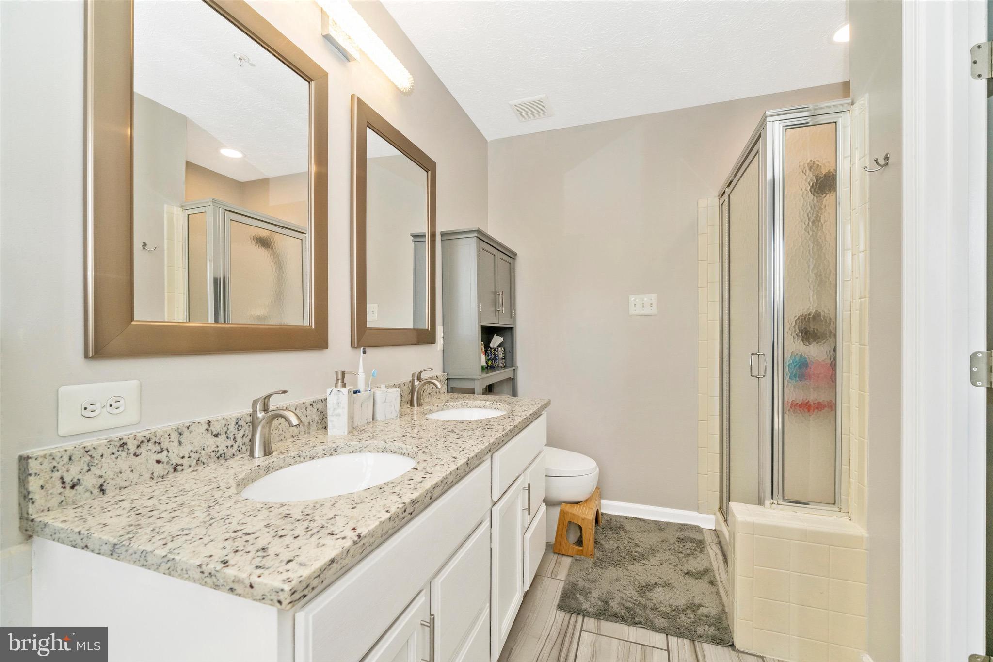 SPRING RIDGE - Residential