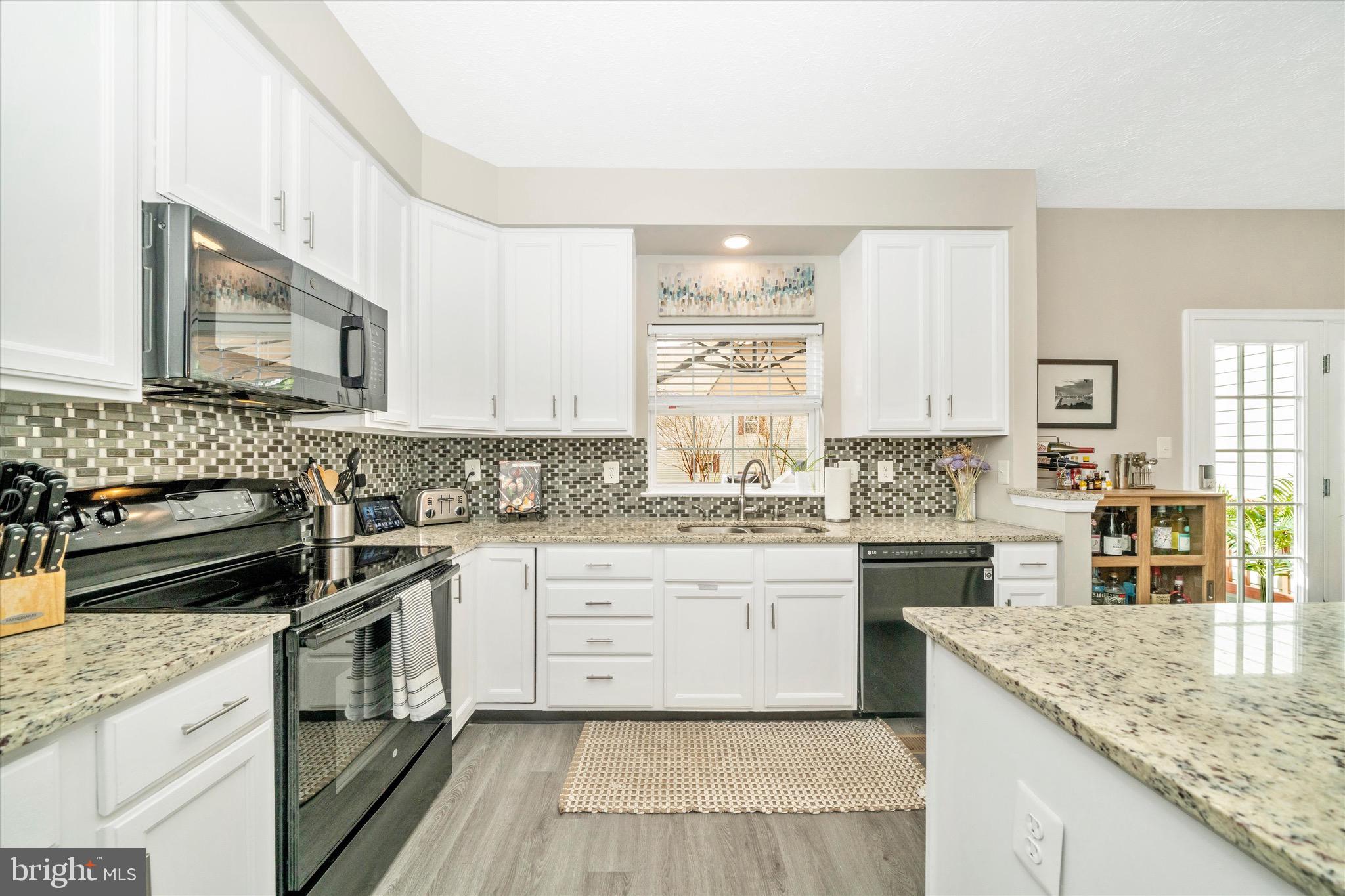 SPRING RIDGE - Residential