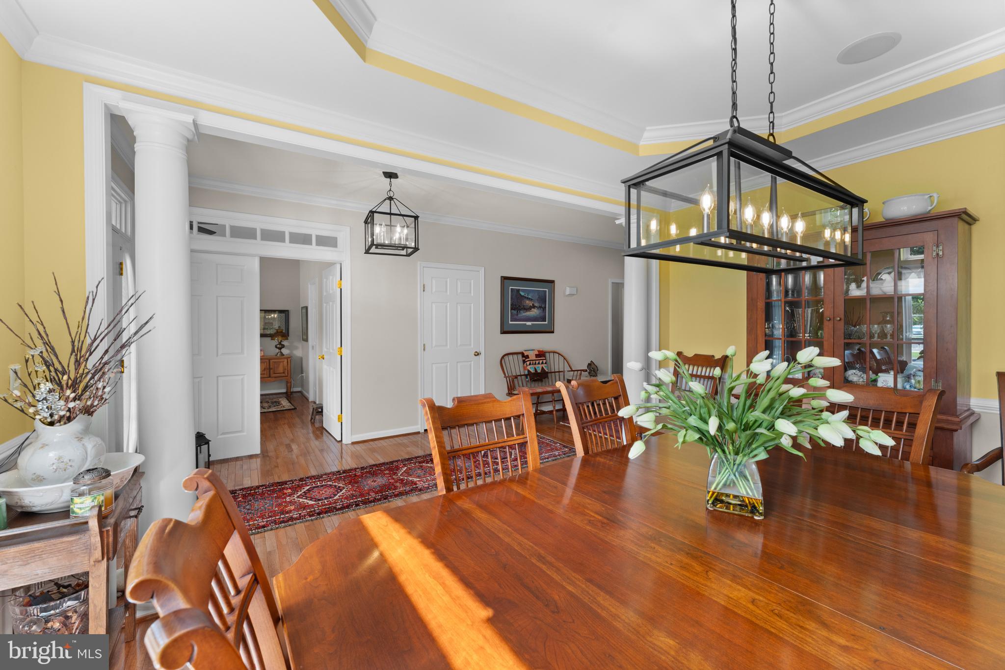 COUNTRY CLUB ESTATES - Residential