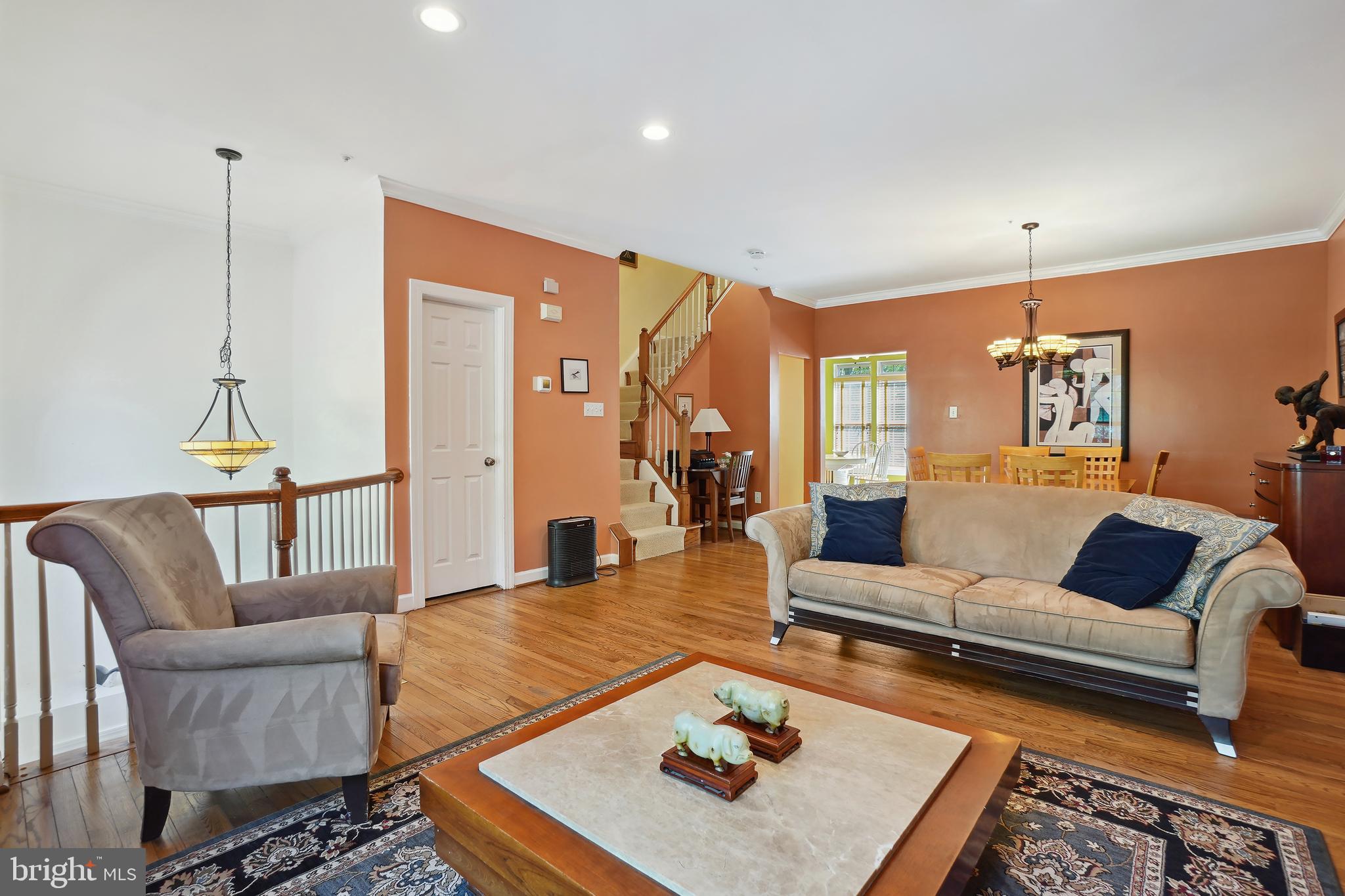 WILLOWS OF POTOMAC - Residential Lease