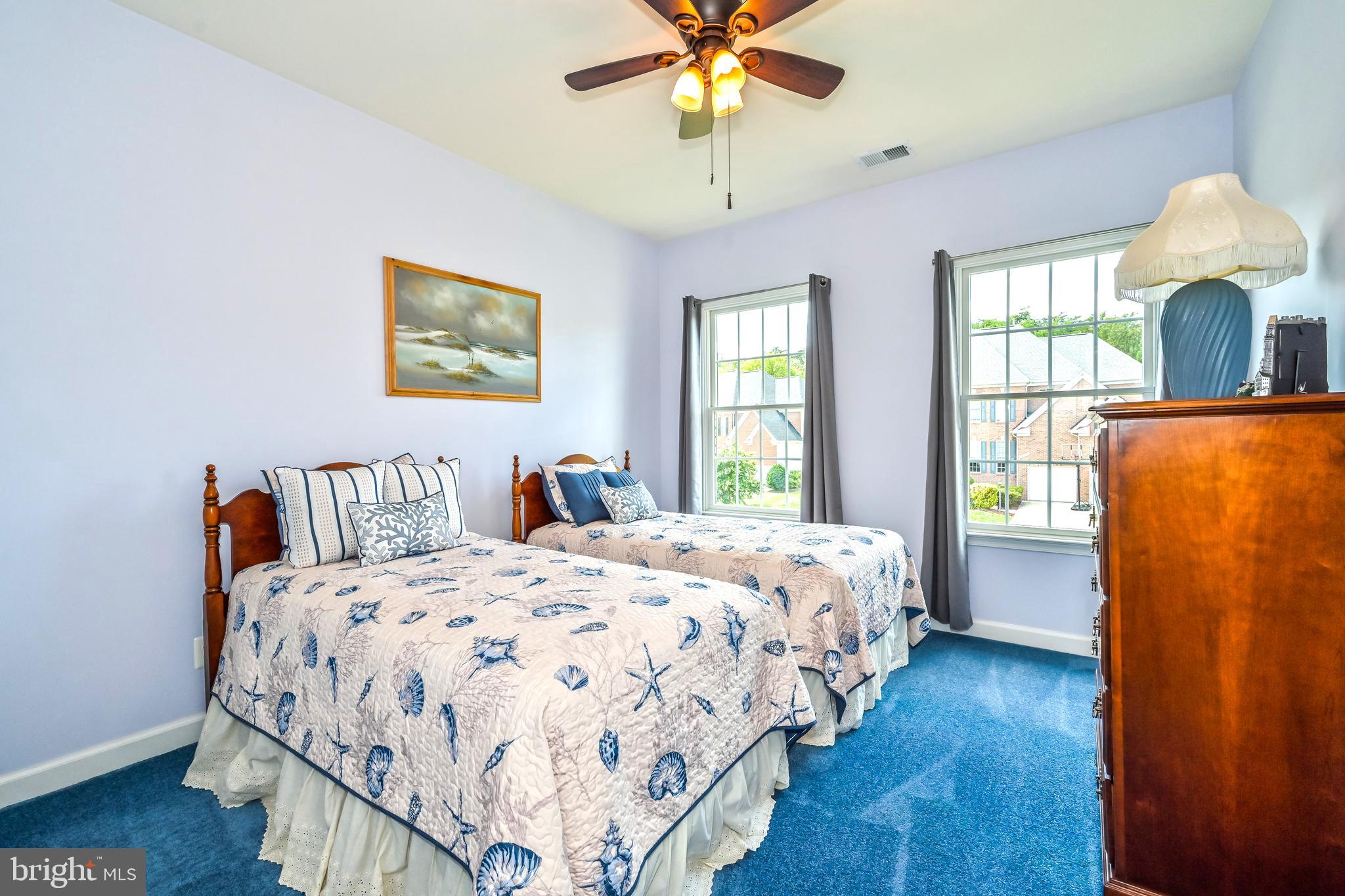 ASHBURN VILLAGE - Residential