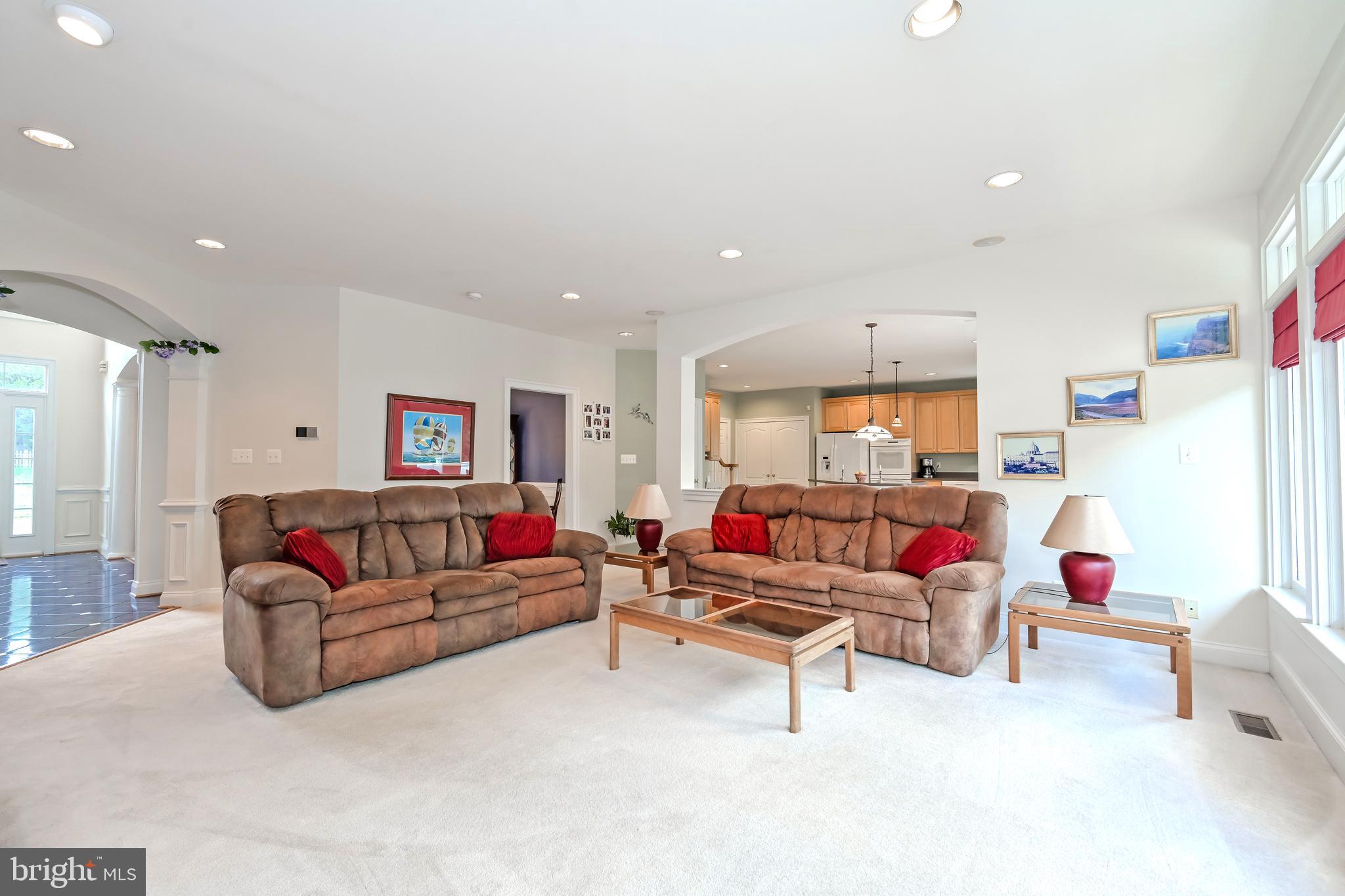 ASHBURN VILLAGE - Residential