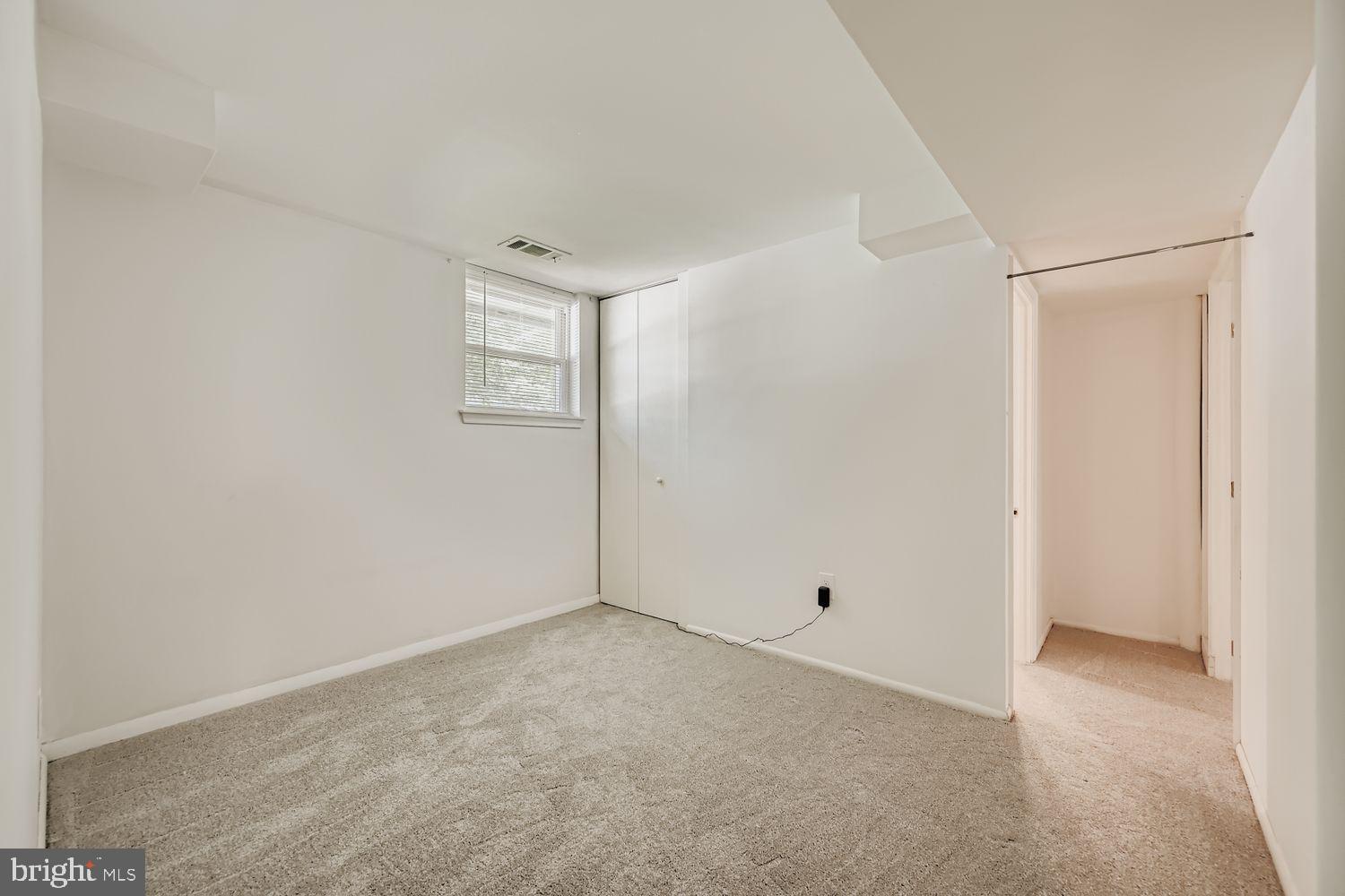 SUBURBIA - Residential