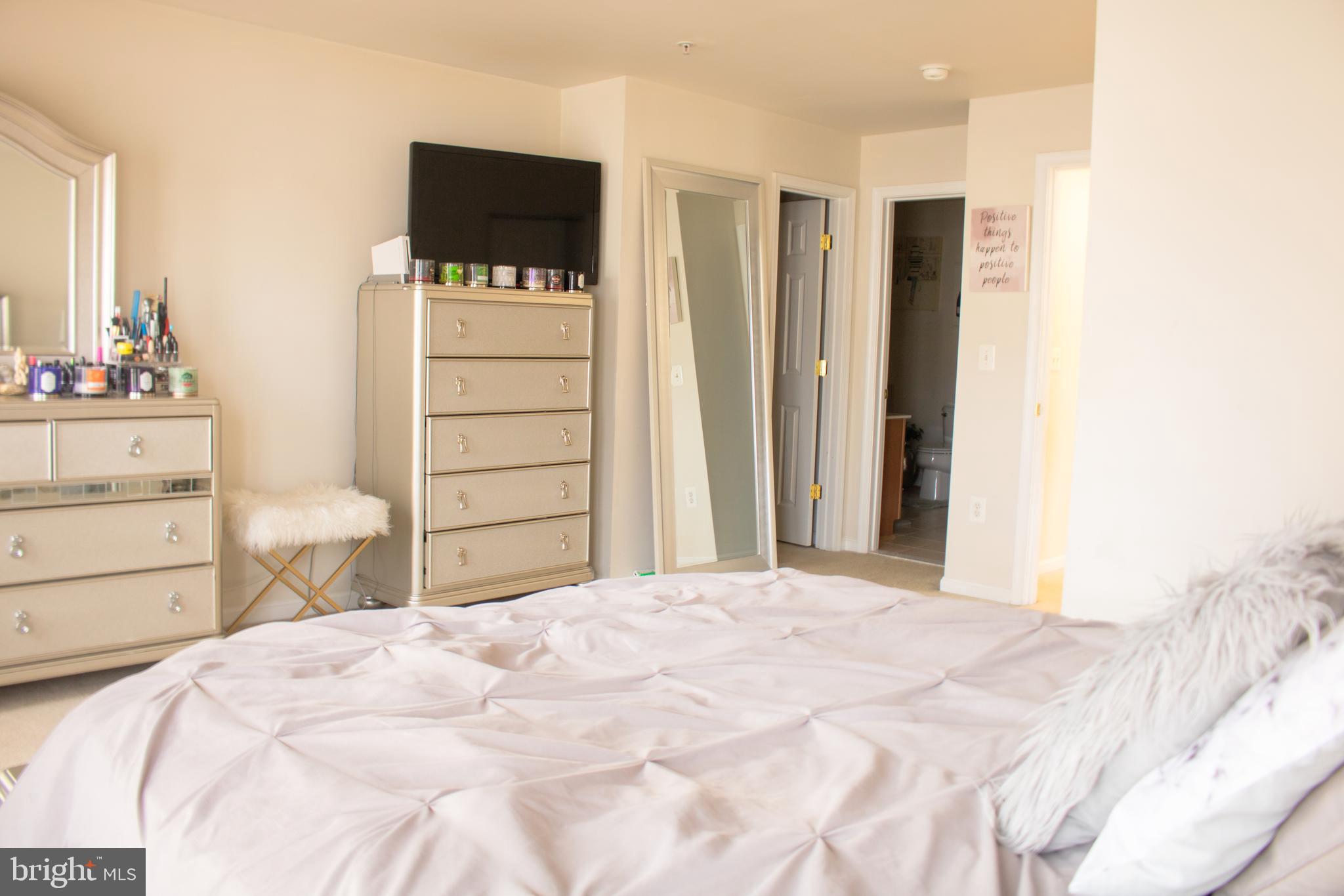 POWELLS RUN VILLAGE - Residential Lease