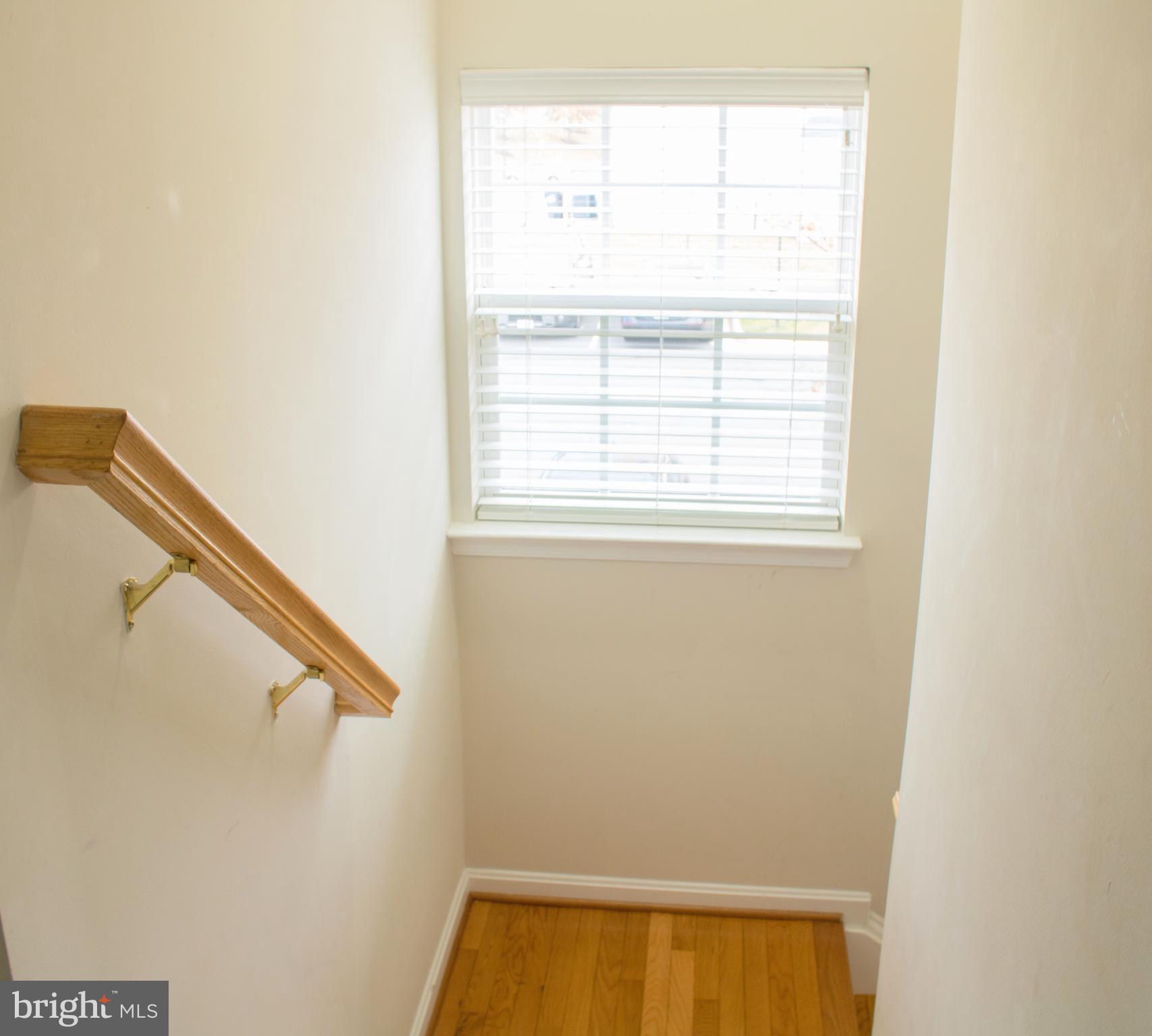 POWELLS RUN VILLAGE - Residential Lease