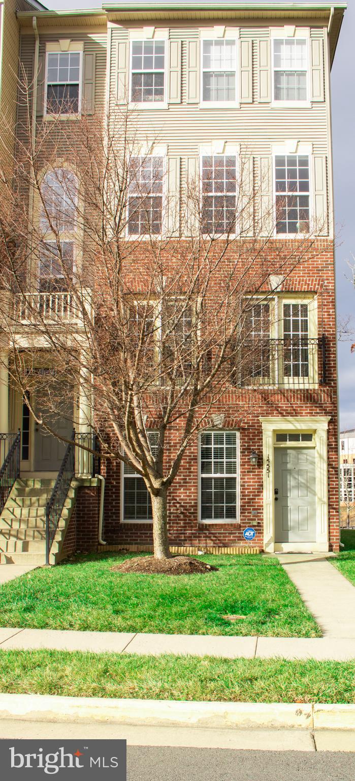 POWELLS RUN VILLAGE - Residential Lease