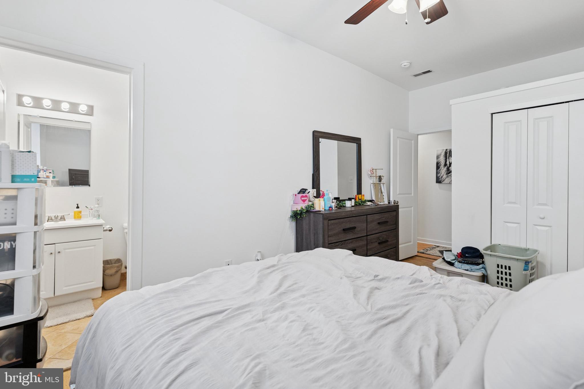 ROXBOROUGH - Residential Lease