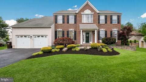 Homes For Sale - 306 Crimson Court<br/> WARRINGTON, PA 18976