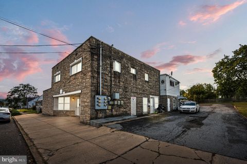 549 VINE STOWE PA 19464