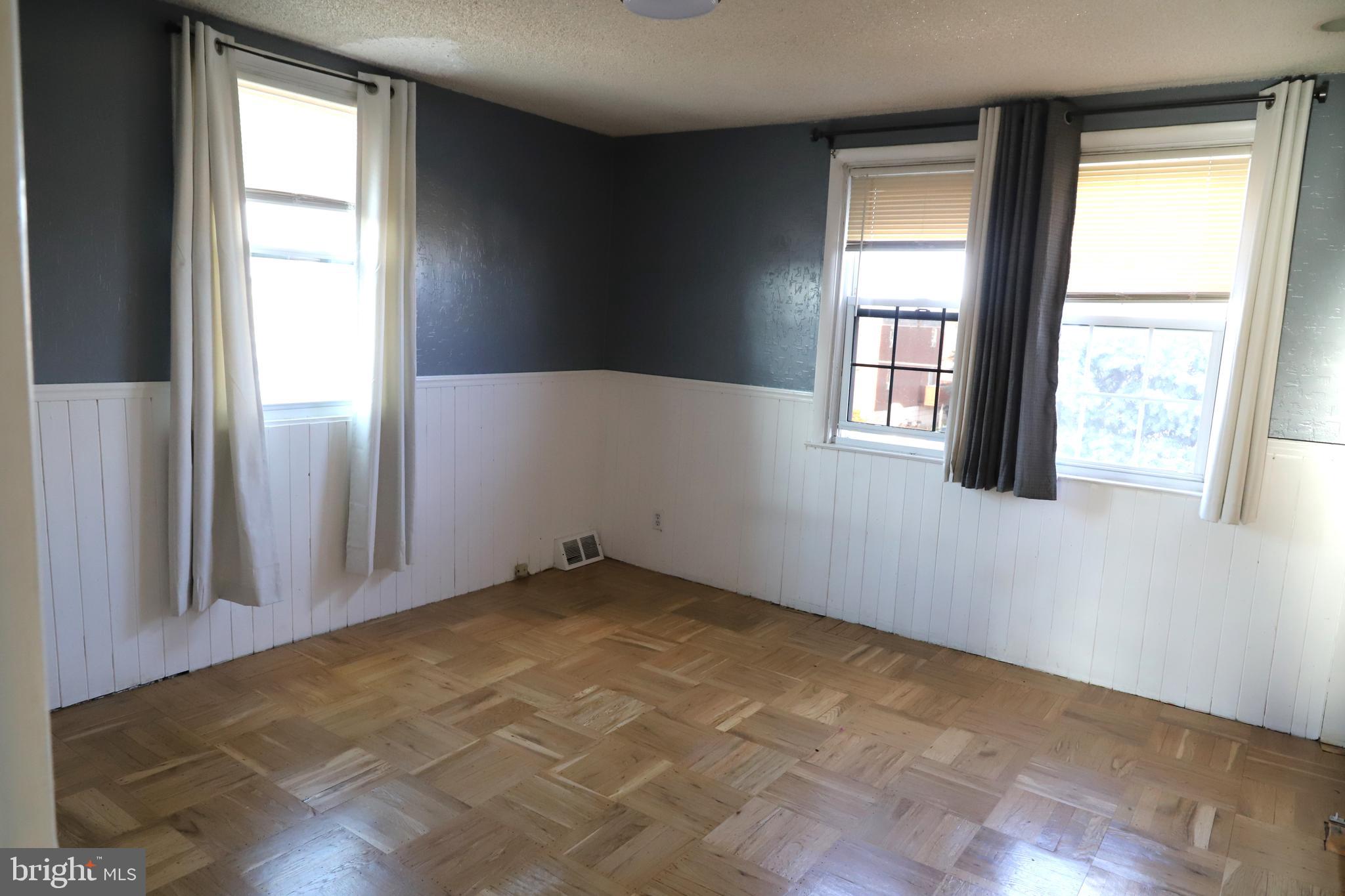 MAYFAIR - Residential Lease