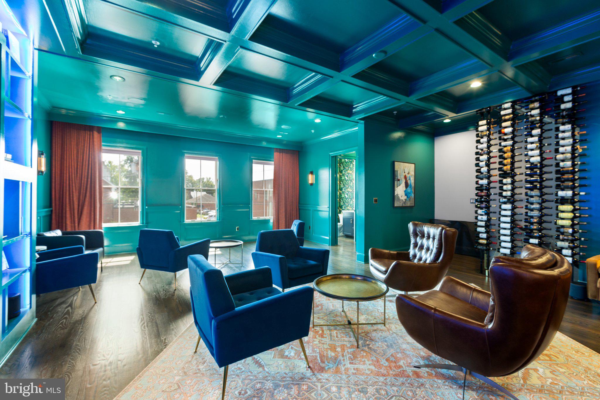 AMELIA SQUARE - Residential