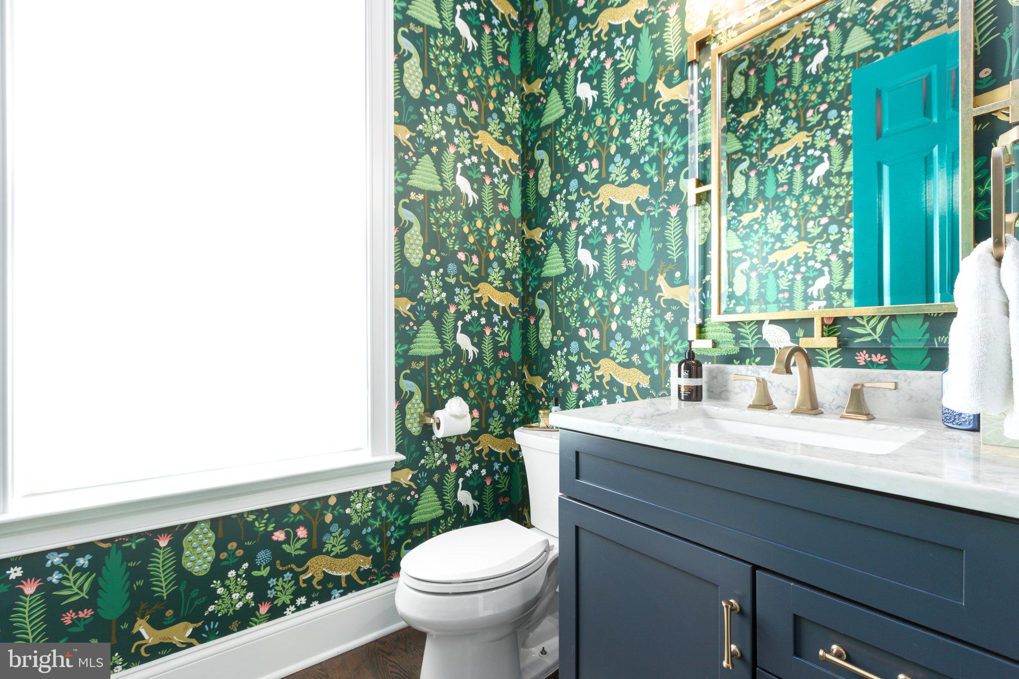 AMELIA SQUARE - Residential