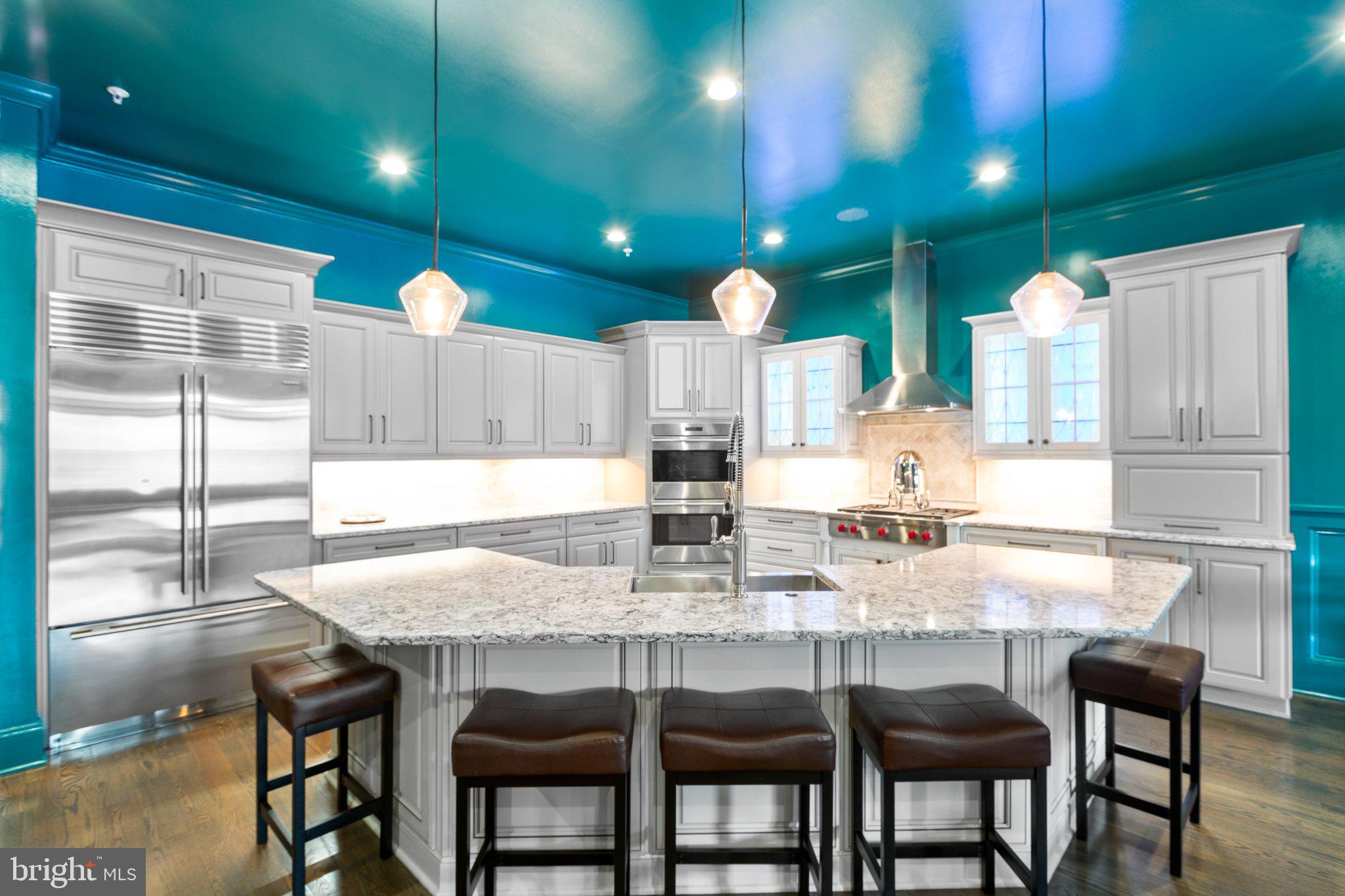 AMELIA SQUARE - Residential