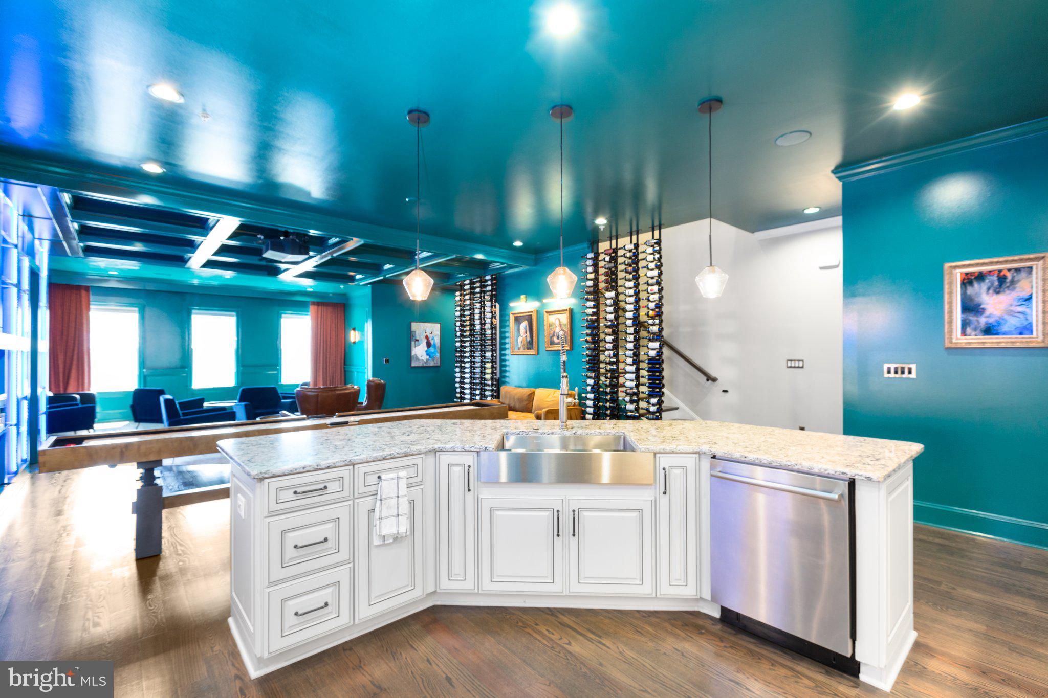 AMELIA SQUARE - Residential