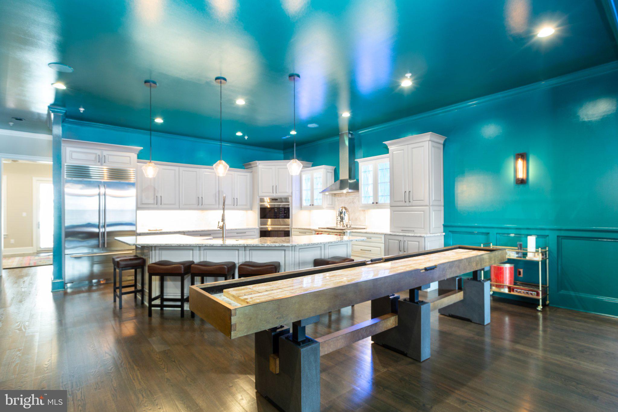 AMELIA SQUARE - Residential