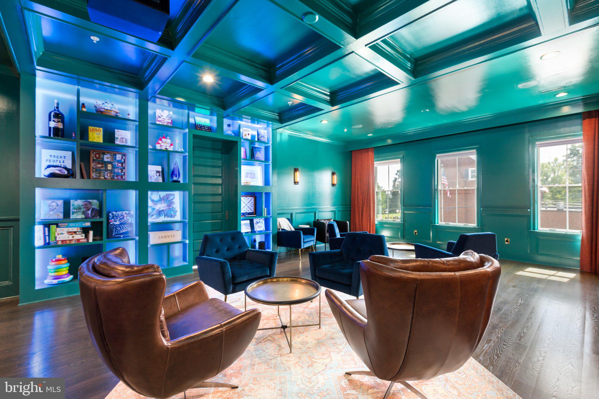 AMELIA SQUARE - Residential