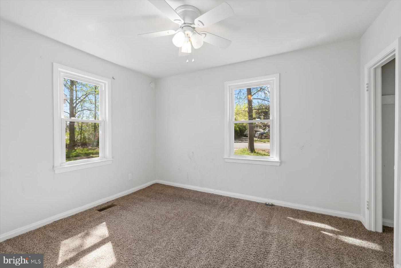 COTTAGE GREEN - Residential