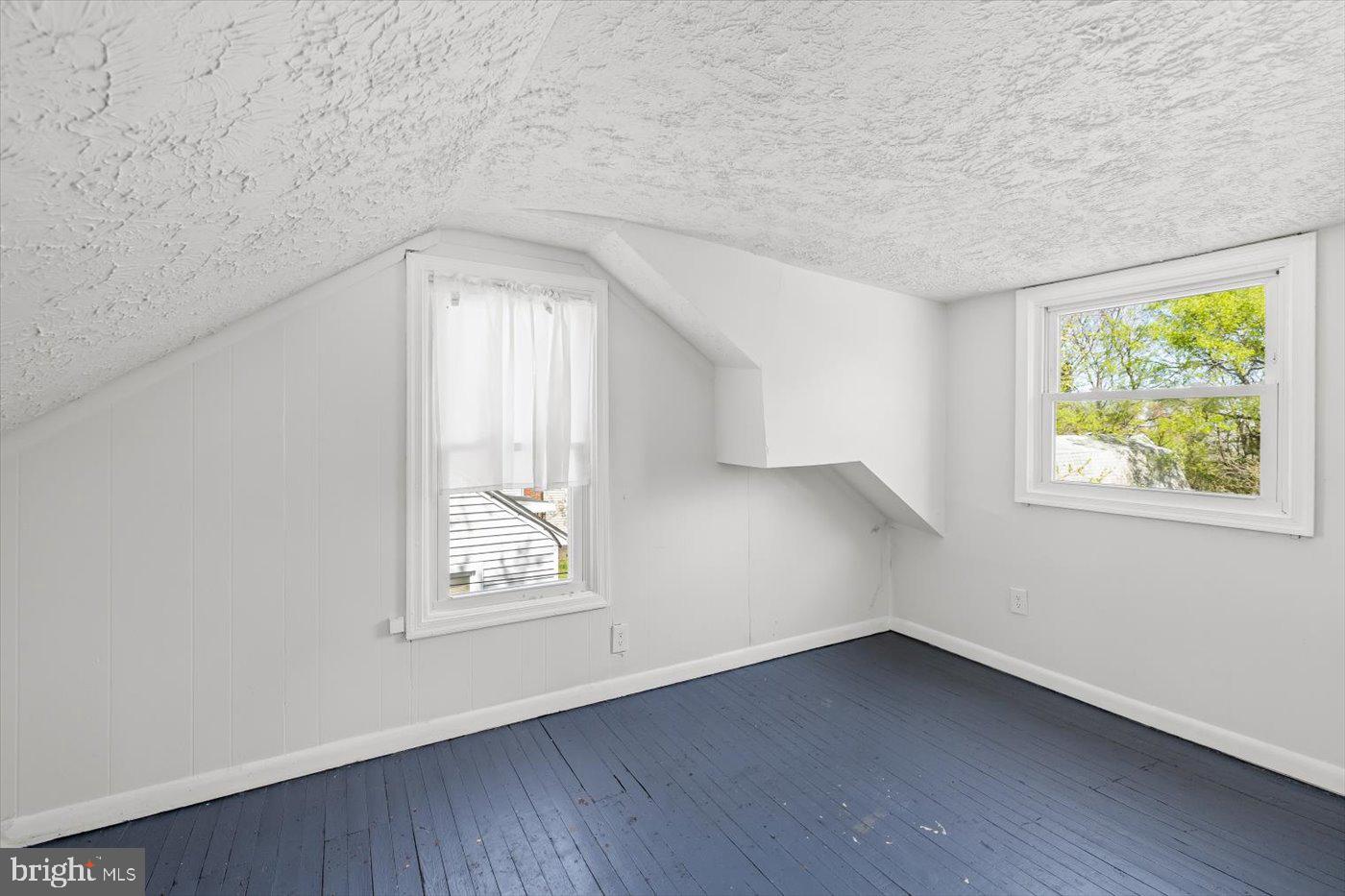 COTTAGE GREEN - Residential