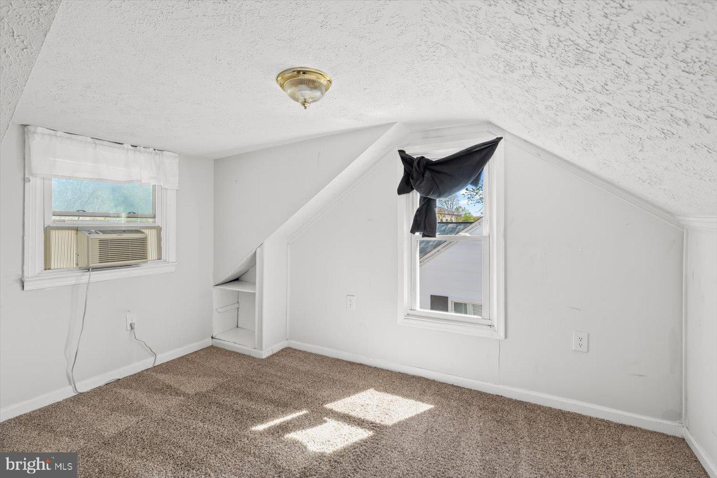 COTTAGE GREEN - Residential