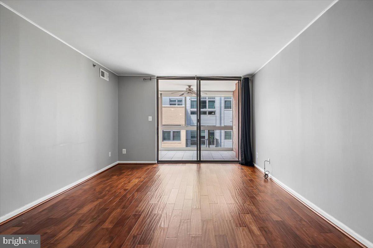 1024 N UTAH STREET 819