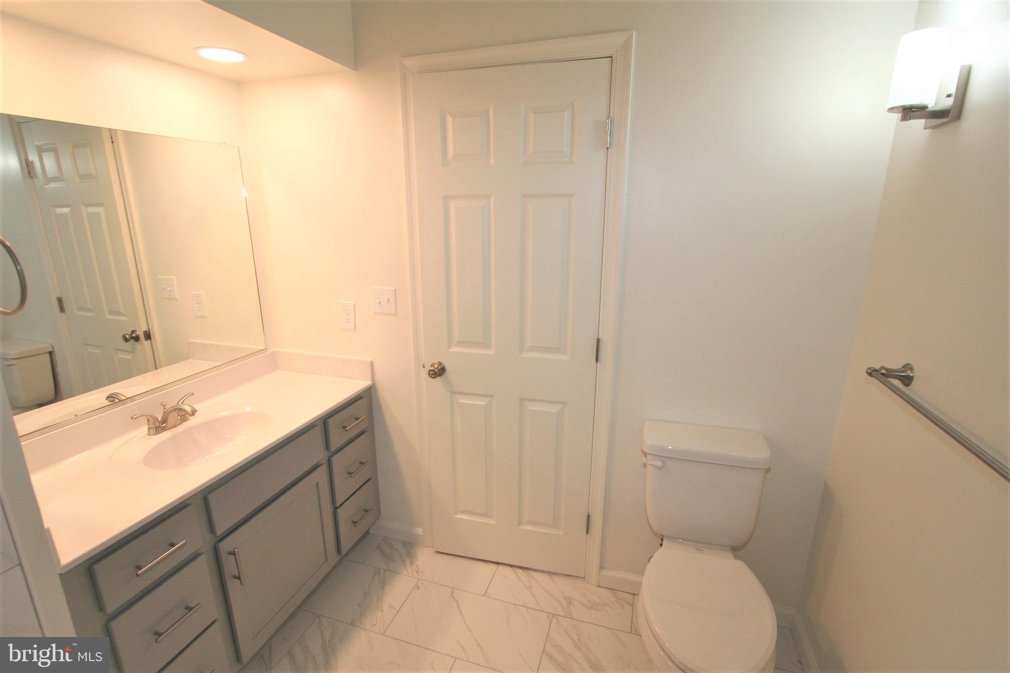 BRIDGEPORT CONDO PHASE 2 - Residential Lease