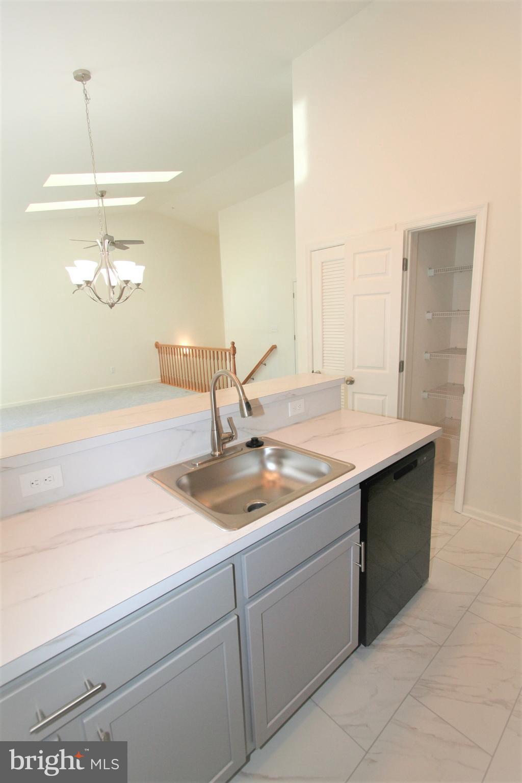 BRIDGEPORT CONDO PHASE 2 - Residential Lease