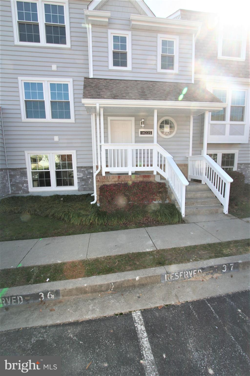 BRIDGEPORT CONDO PHASE 2 - Residential Lease