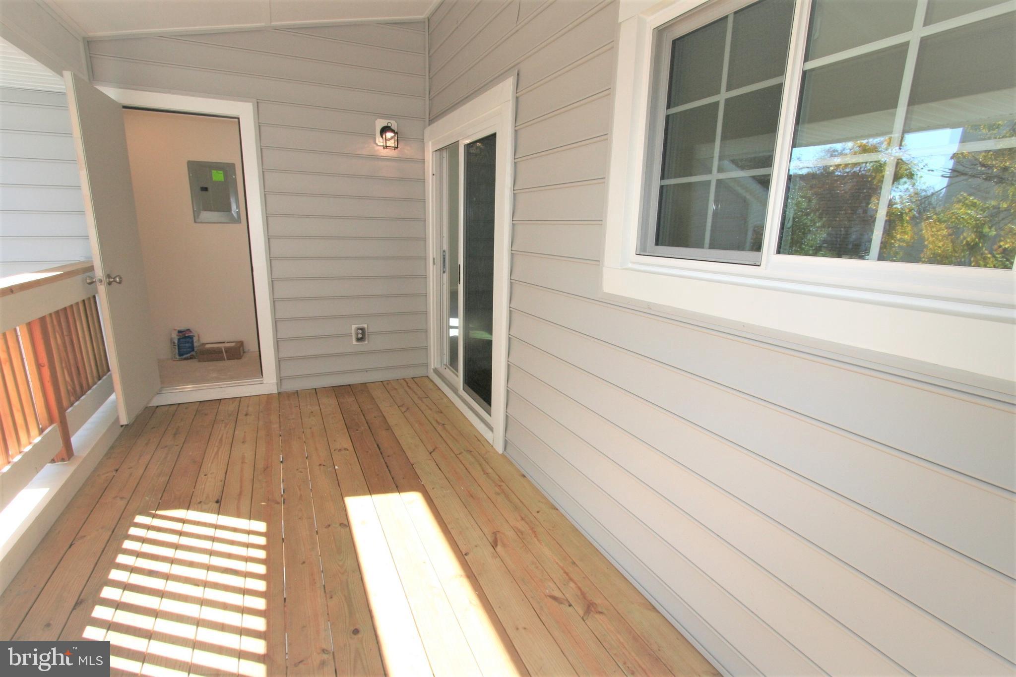 BRIDGEPORT CONDO PHASE 2 - Residential Lease