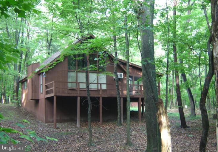 THE WOODS - Residential