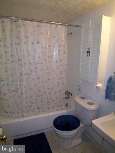 THE WOODS - Residential