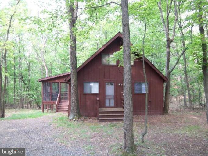 THE WOODS - Residential