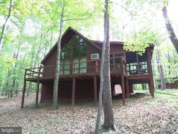 THE WOODS - Residential