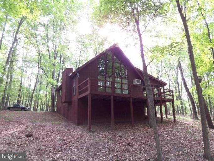 THE WOODS - Residential