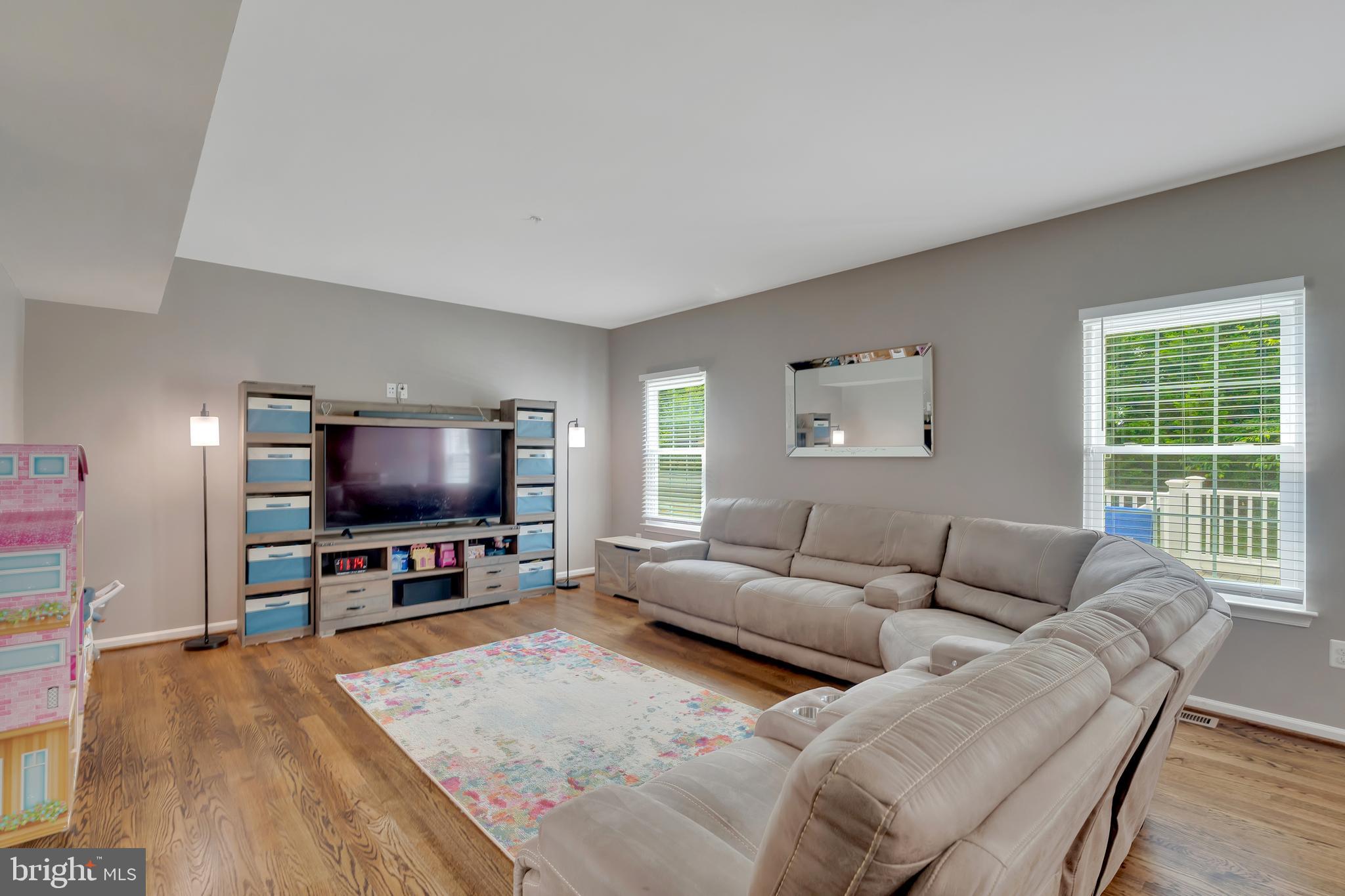 2304 JULIE COURT