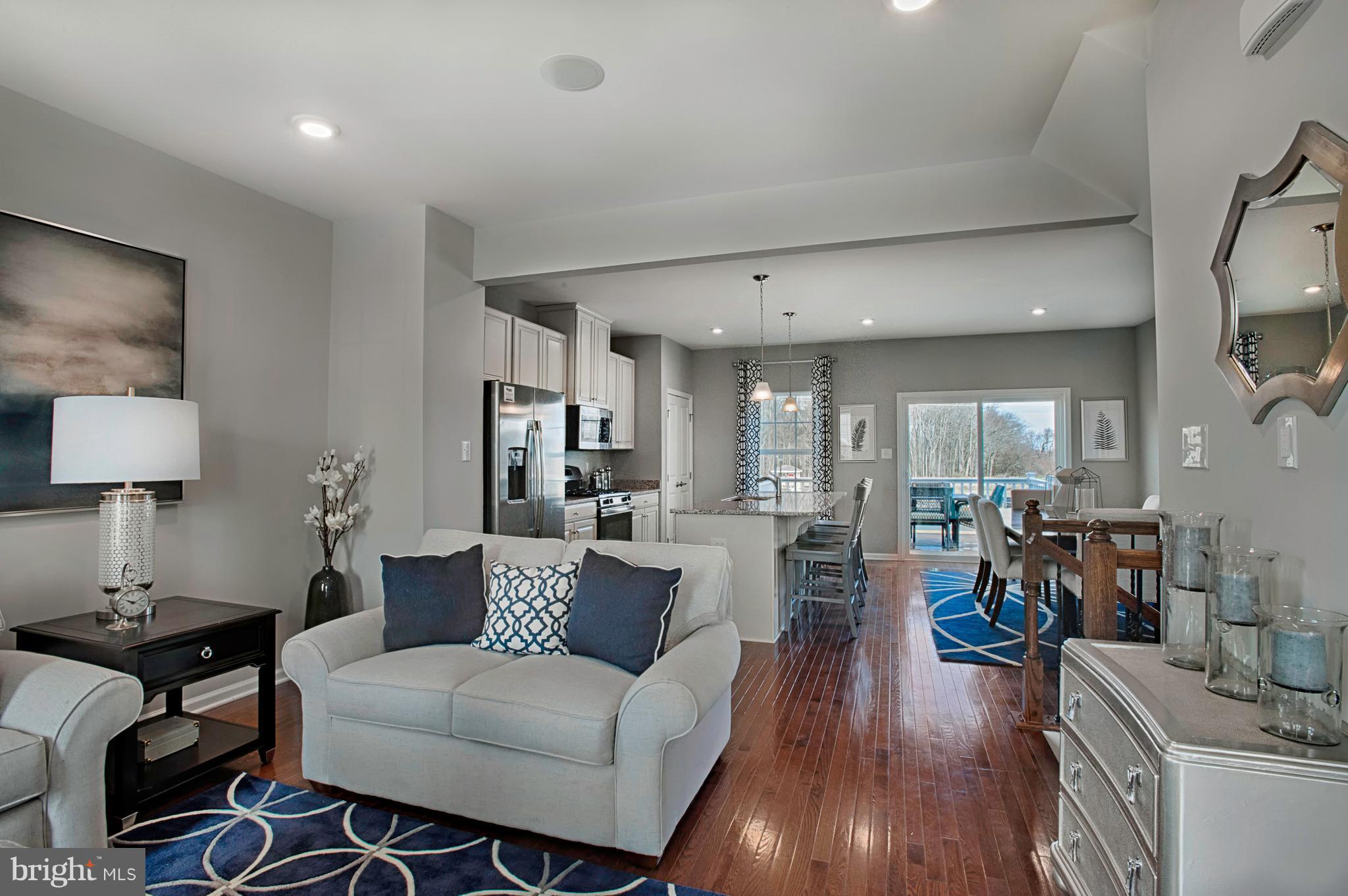 ROCKDALE VILLAGE - Residential