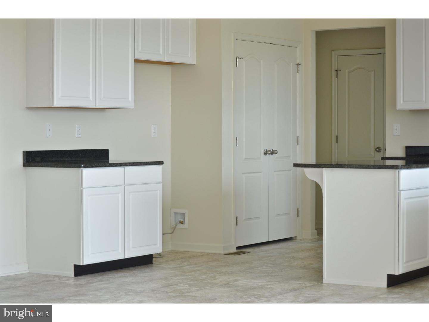 HERITAGE TRACE - Residential