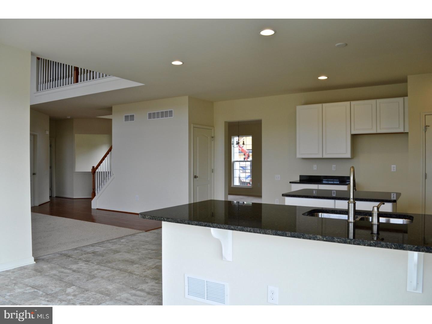 HERITAGE TRACE - Residential