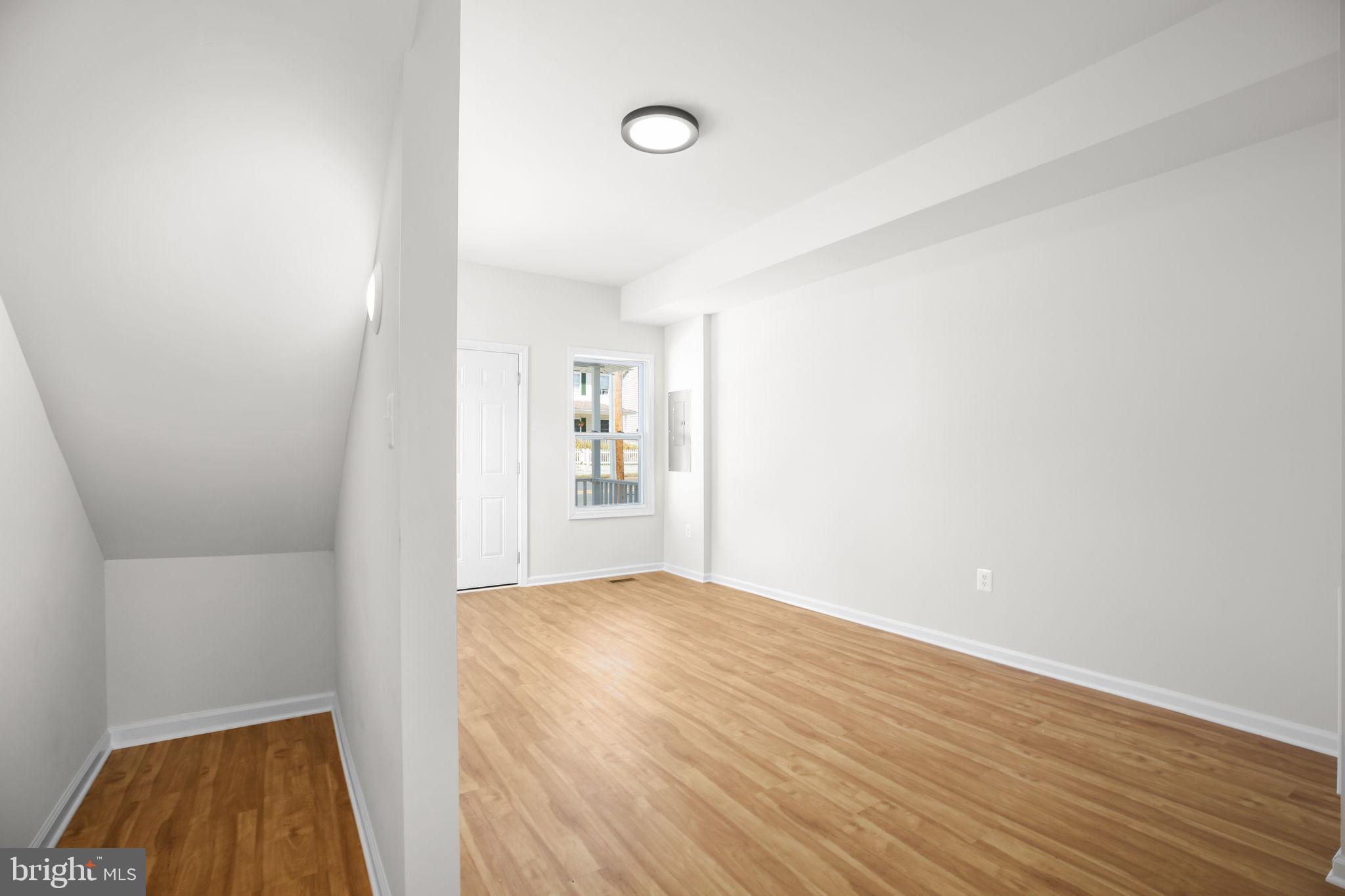 BROMPTON HEIGHTS - Residential Lease