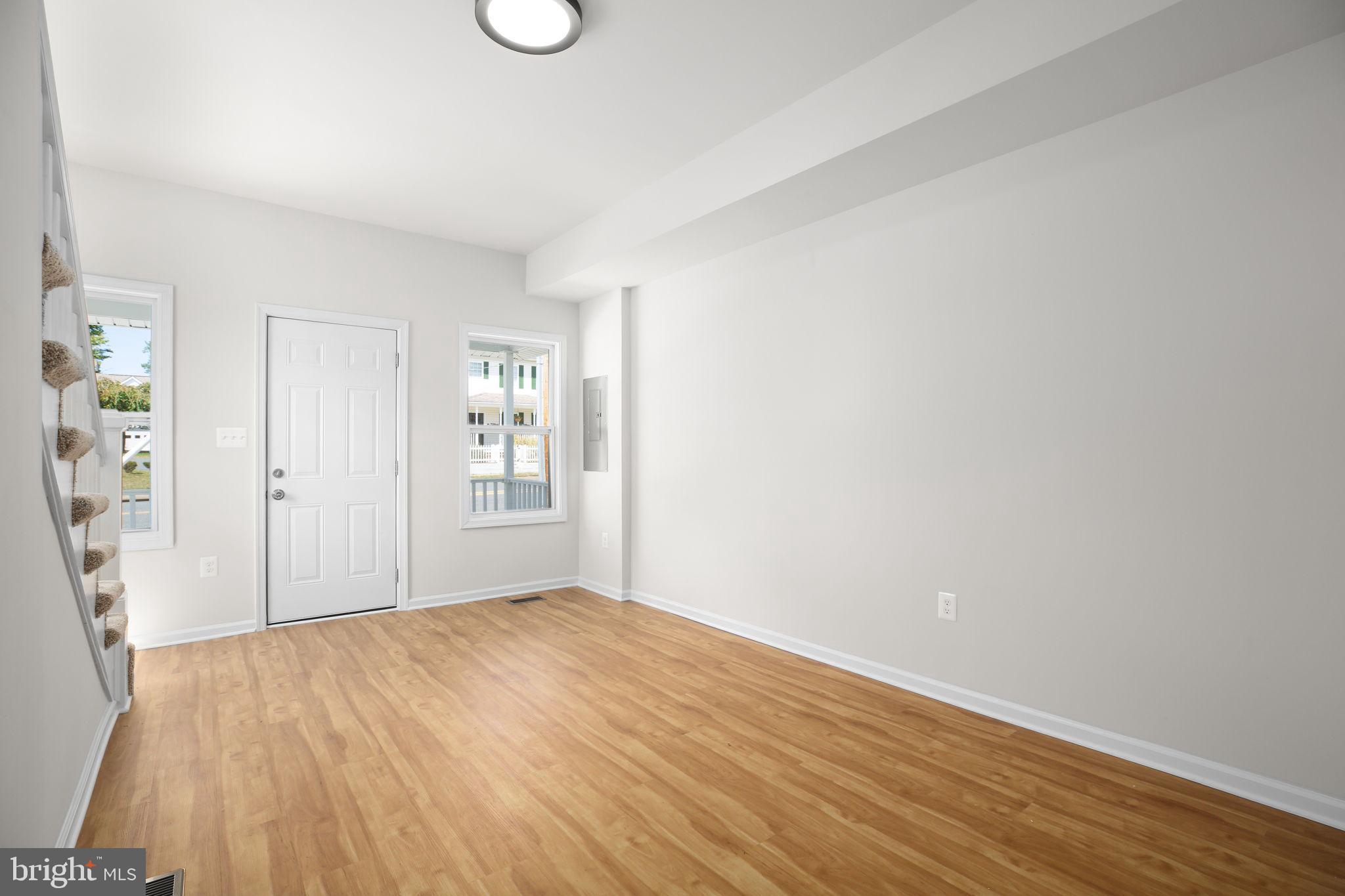 BROMPTON HEIGHTS - Residential Lease