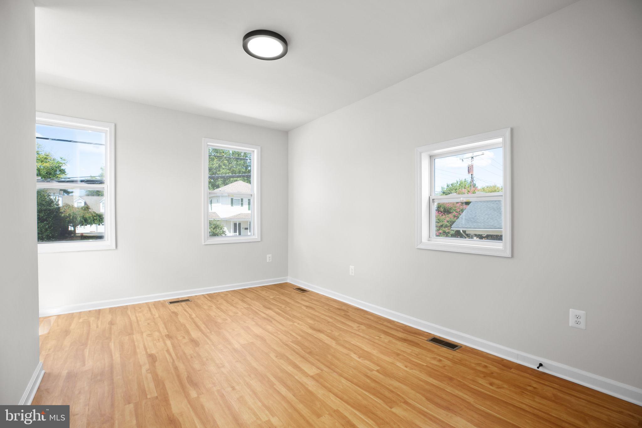 BROMPTON HEIGHTS - Residential Lease