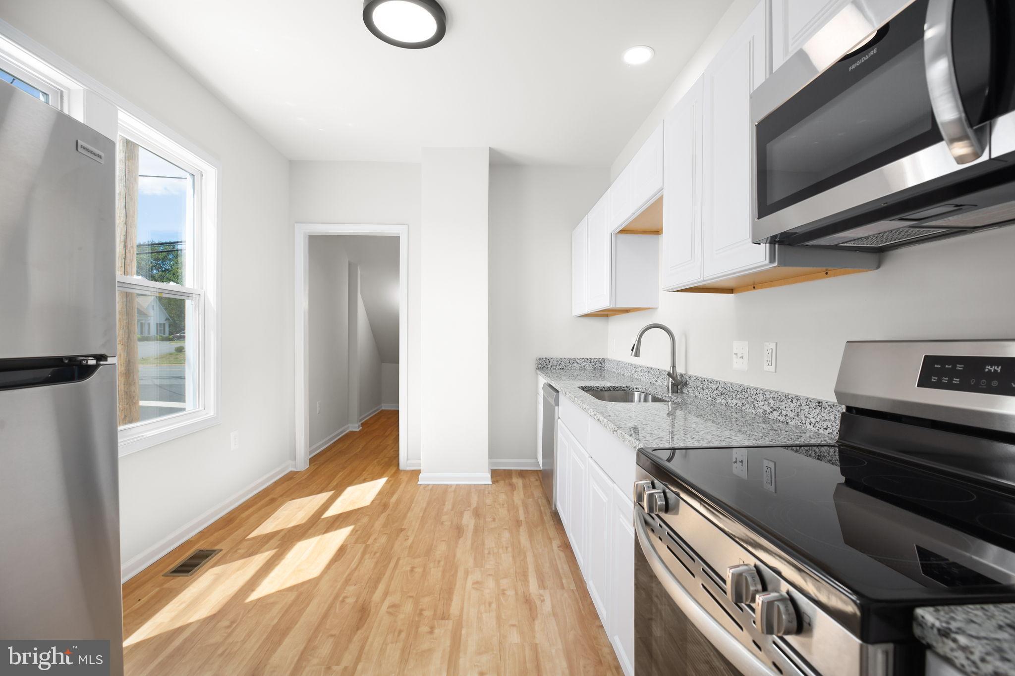 BROMPTON HEIGHTS - Residential Lease