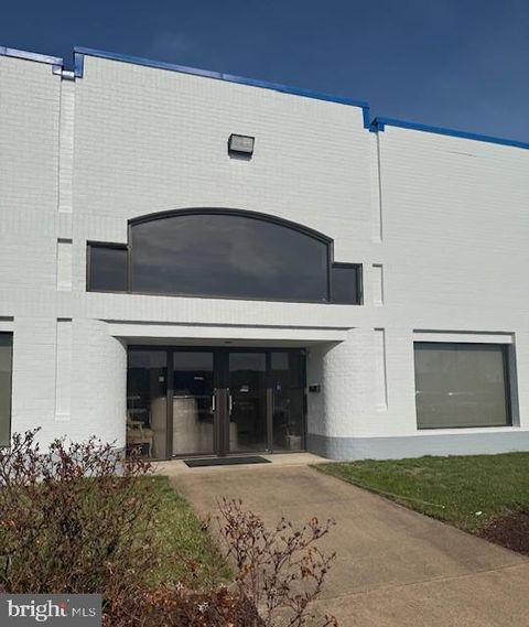 8616 PHOENIX DRIVE MANASSAS VA 20110