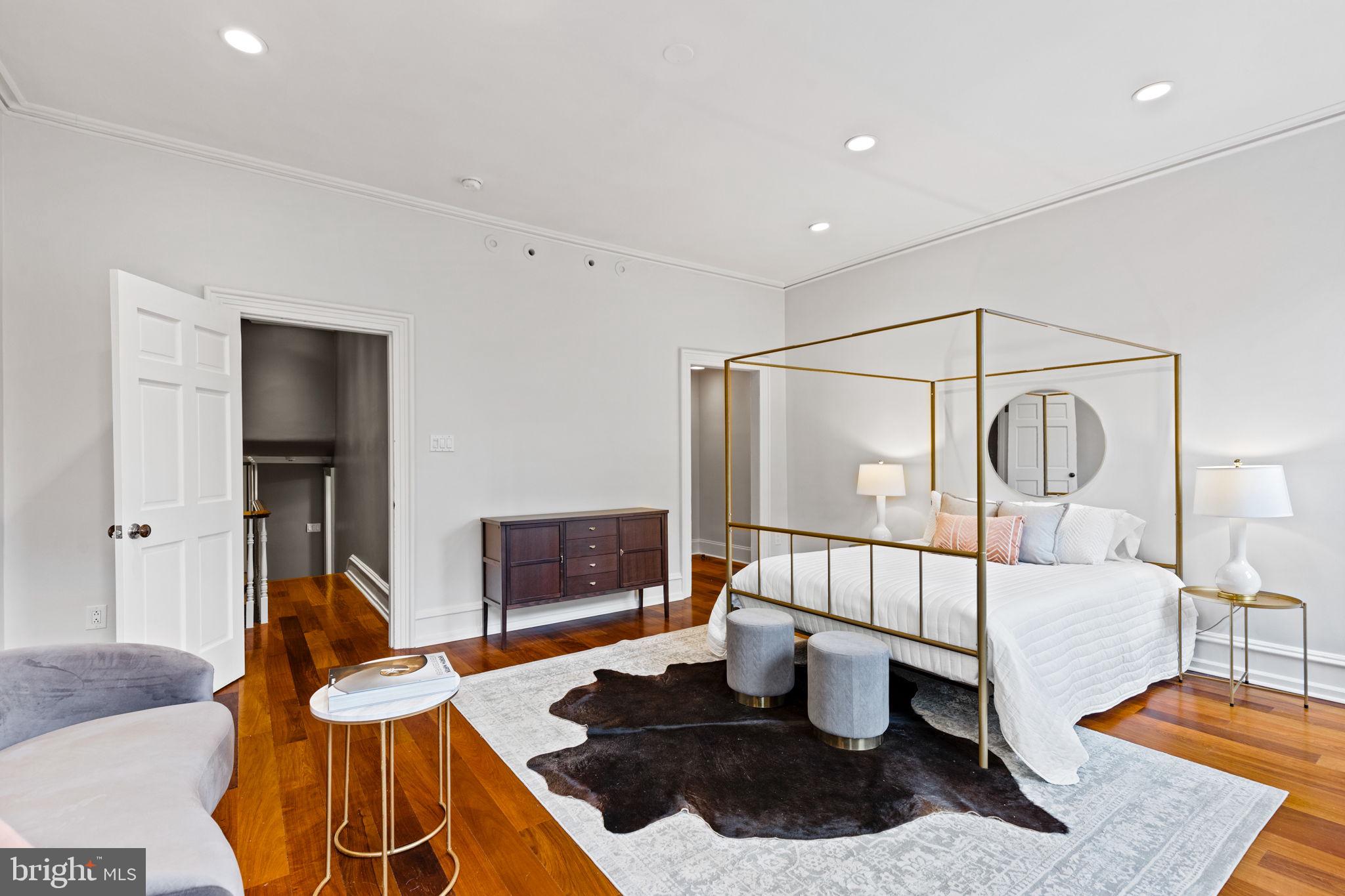 RITTENHOUSE SQUARE - Residential