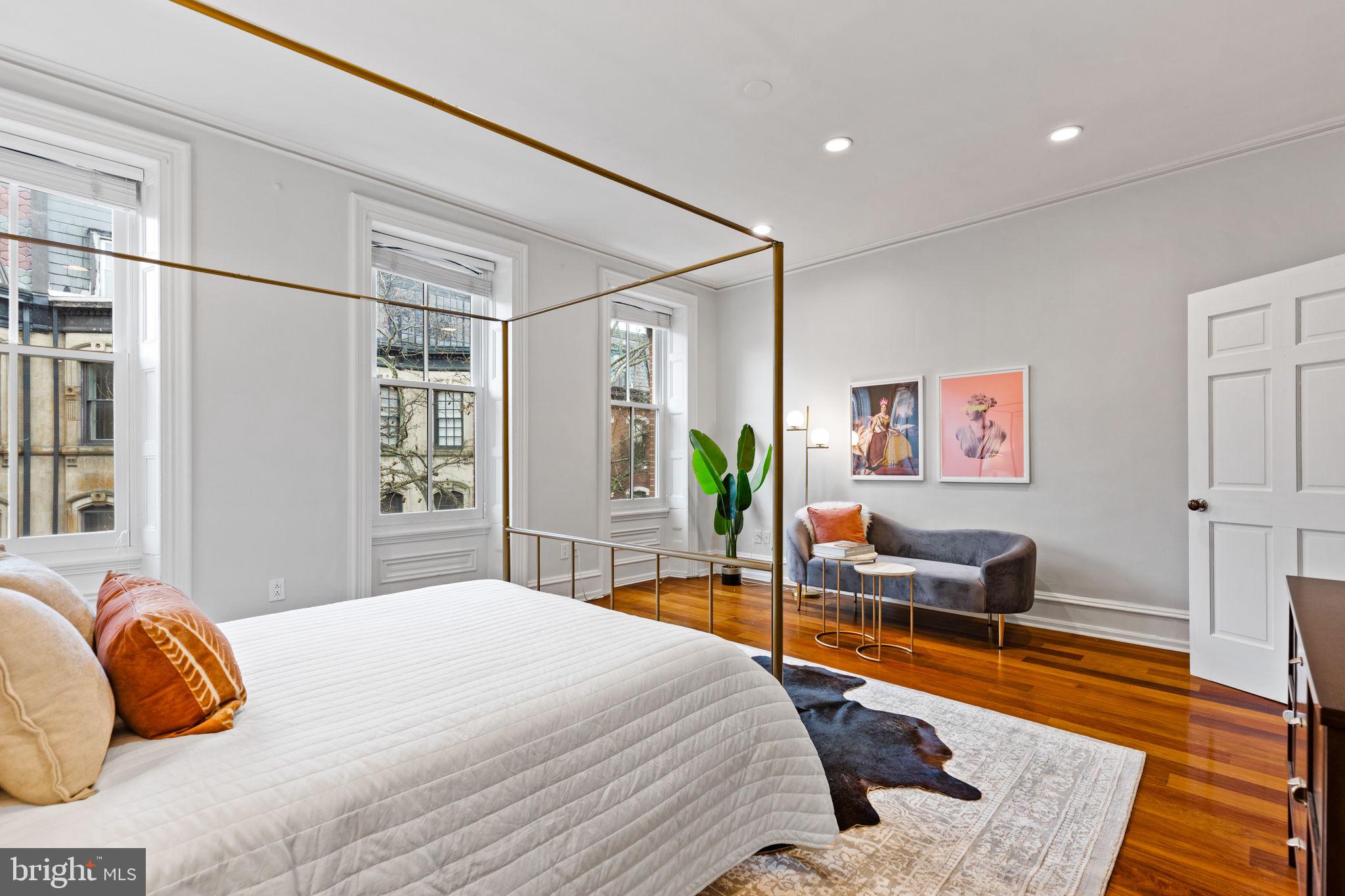 RITTENHOUSE SQUARE - Residential