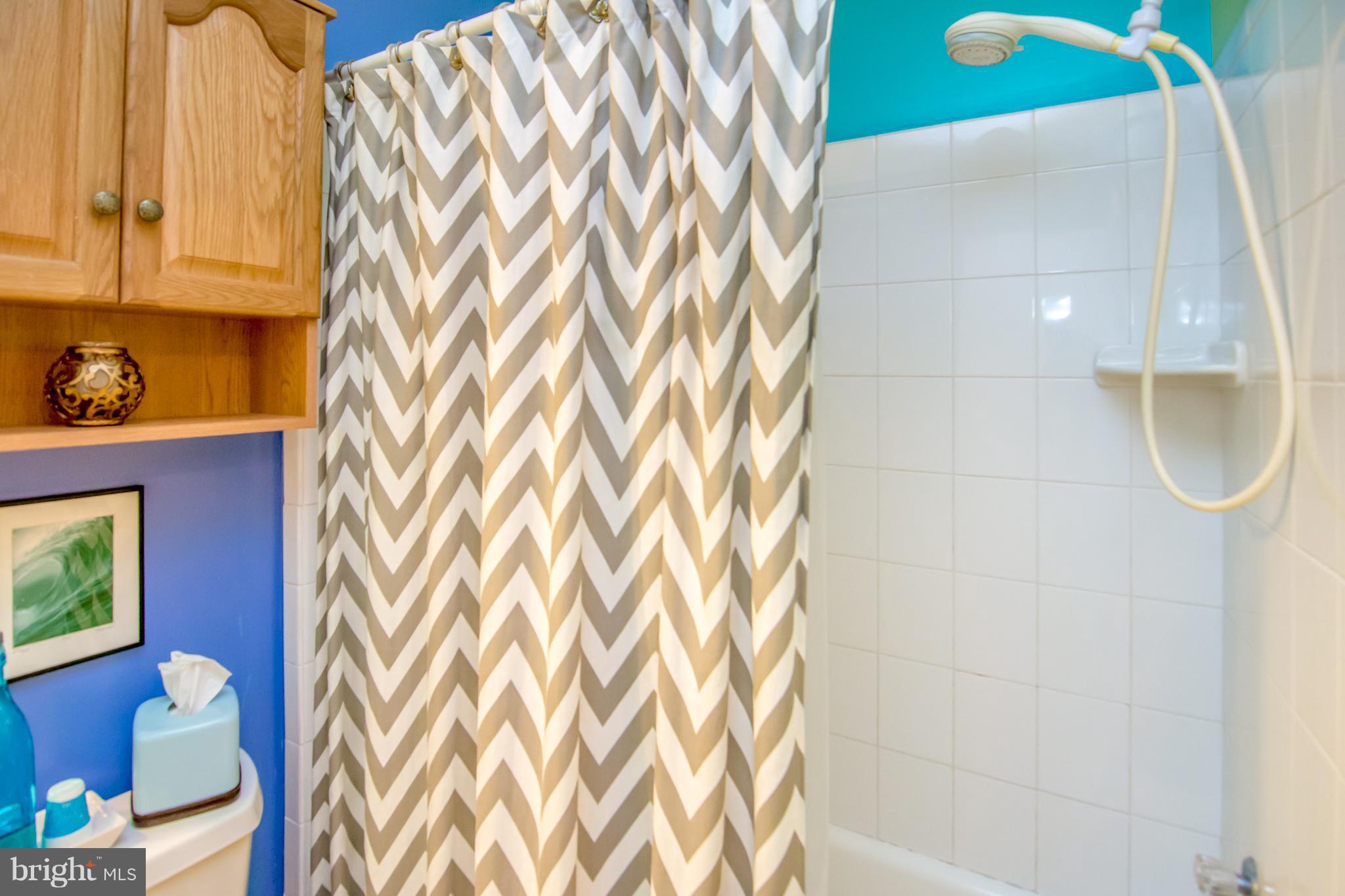 LONG REACH - Residential