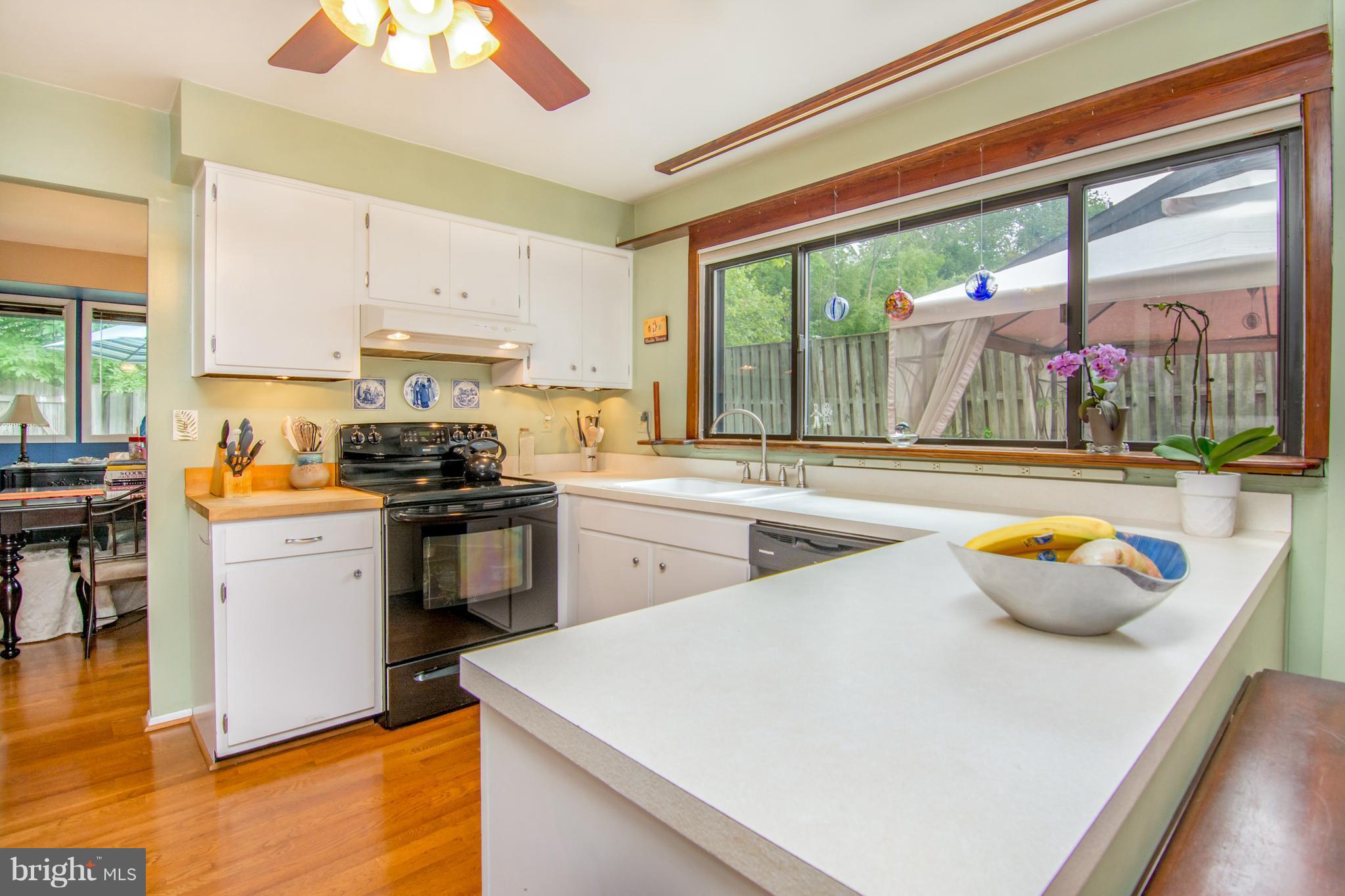 LONG REACH - Residential