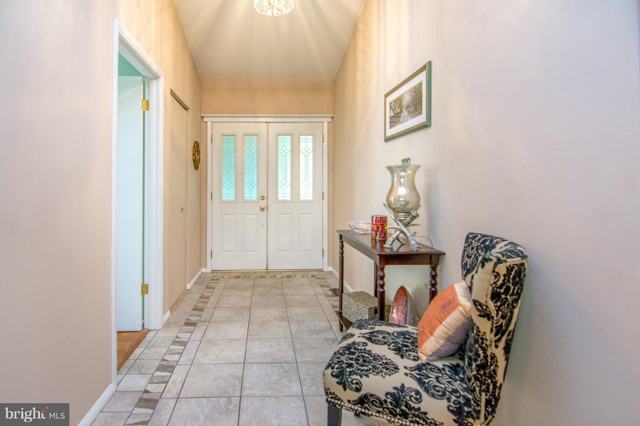 LONG REACH - Residential