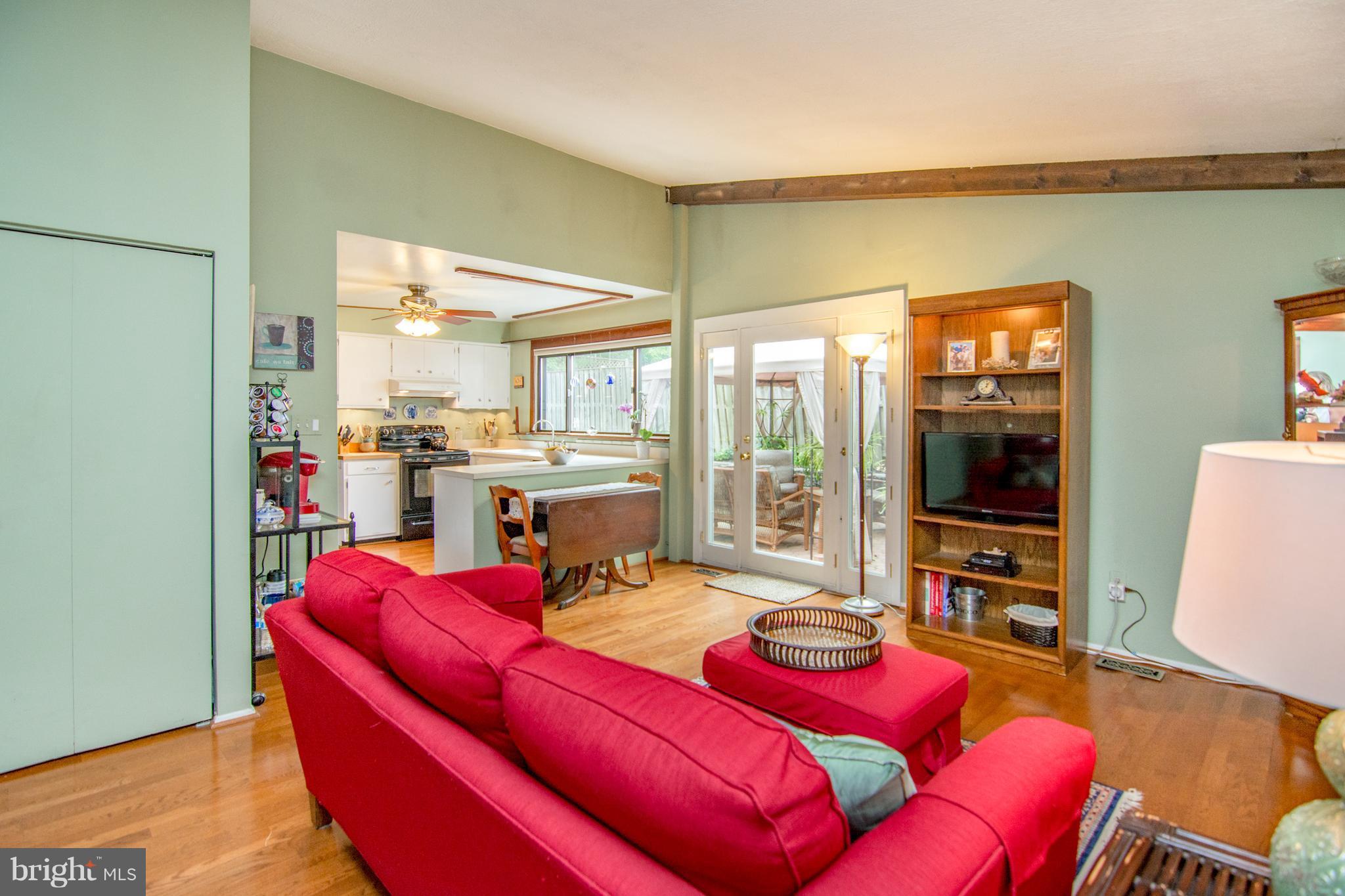 LONG REACH - Residential