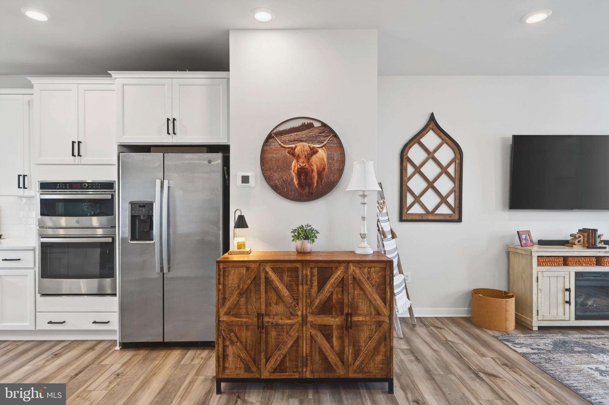 LANTERN RIDGE - Residential