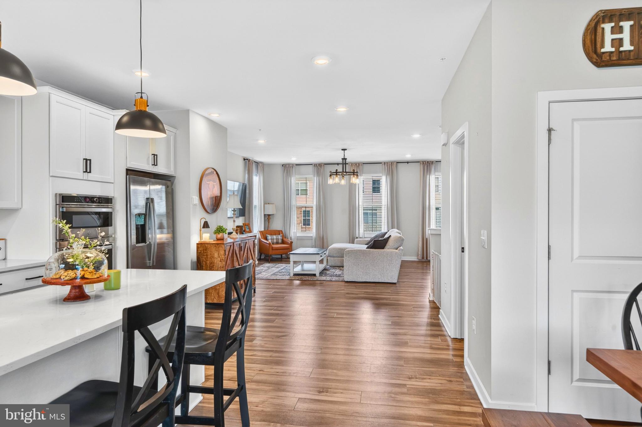 LANTERN RIDGE - Residential